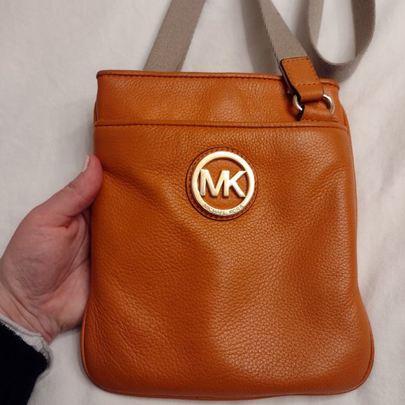 MICHAEL Michael Kors Orange Logo Leather Crossbody - Picture 2 of 12